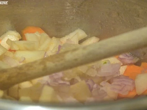 Rezept: Fruchtiges Senf-Rahm-Gemüse Bild Nr. 8 Fruchtiges Senf-Rahm-Gemüse - Rezept - Bild Nr. 8