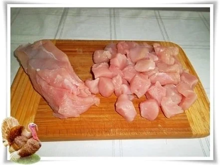 Deftiges Putengulasch natürlich mit selbstgemachten Pommes - Rezept - Bild Nr. 4