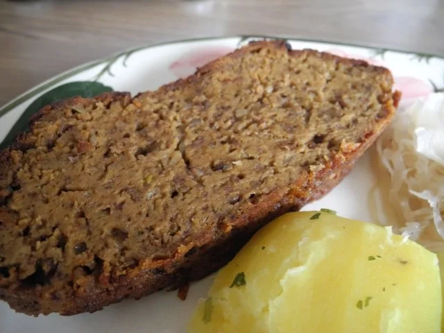 Vegan : Veganer Hackbraten.... fast wie das Original - Rezept - Bild Nr. 2