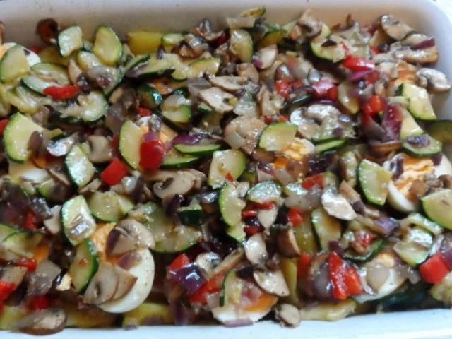 Aufläufe: Kartoffel-Zucchini-Auflauf mit Ei und Béchamel-Senf-Soße - Rezept - Bild Nr. 10