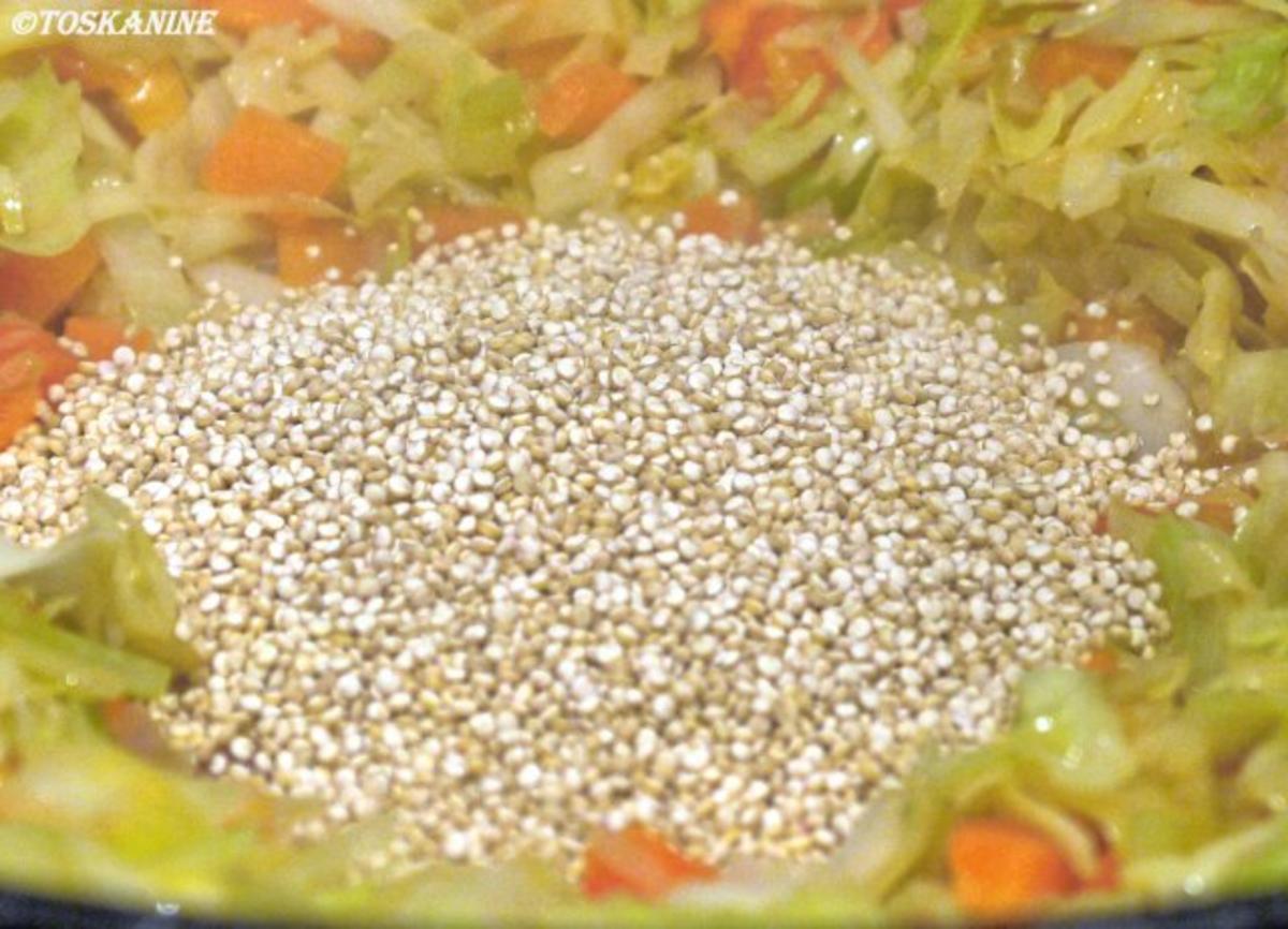 Spitzkohl-Quinoa-Pfanne - Rezept - Bild Nr. 9