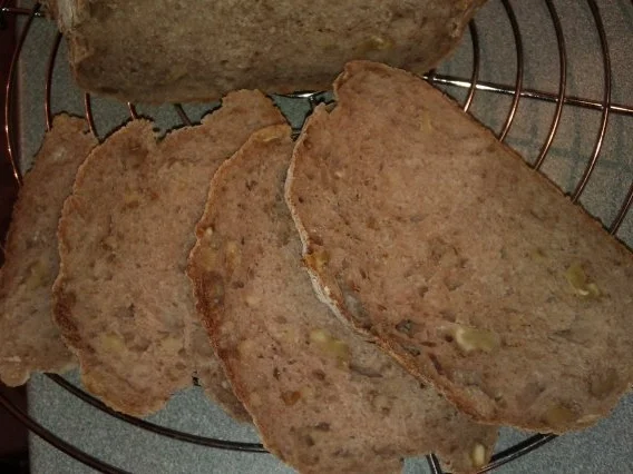 Walnuss-Bierbrot - Rezept - Bild Nr. 5