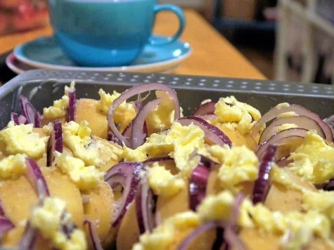 Überbackene Zwiebel-Kartoffeln - Rezept - Bild Nr. 6