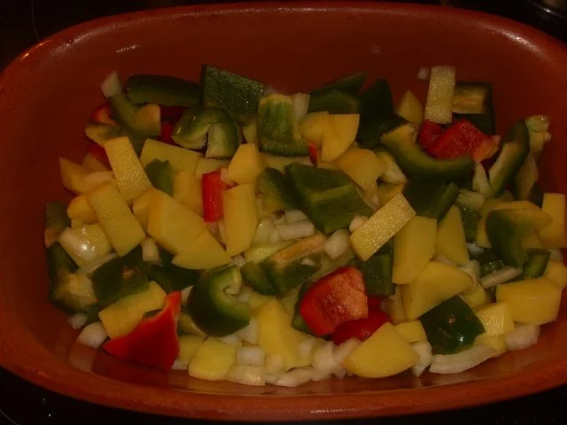 Rezept: Käserouladen auf einem Kartoffel-Paprikabett Bild Nr. 2 Käserouladen auf einem Kartoffel-Paprikabett - Rezept - Bild Nr. 2