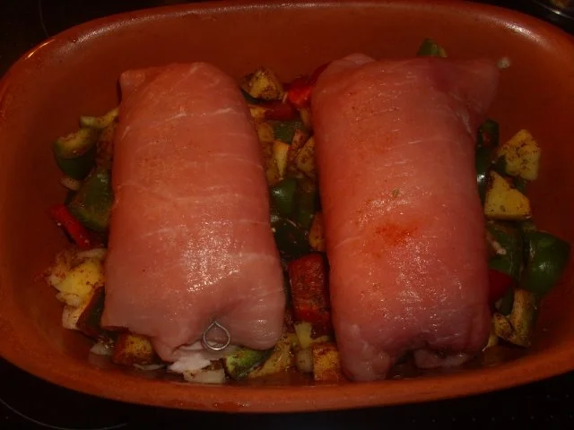 Rezept: Käserouladen auf einem Kartoffel-Paprikabett Bild Nr. 7 Käserouladen auf einem Kartoffel-Paprikabett - Rezept - Bild Nr. 7