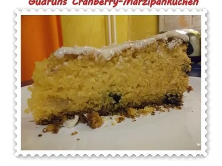 Kuchen: Cranberry-Marzipankuchen - Rezept