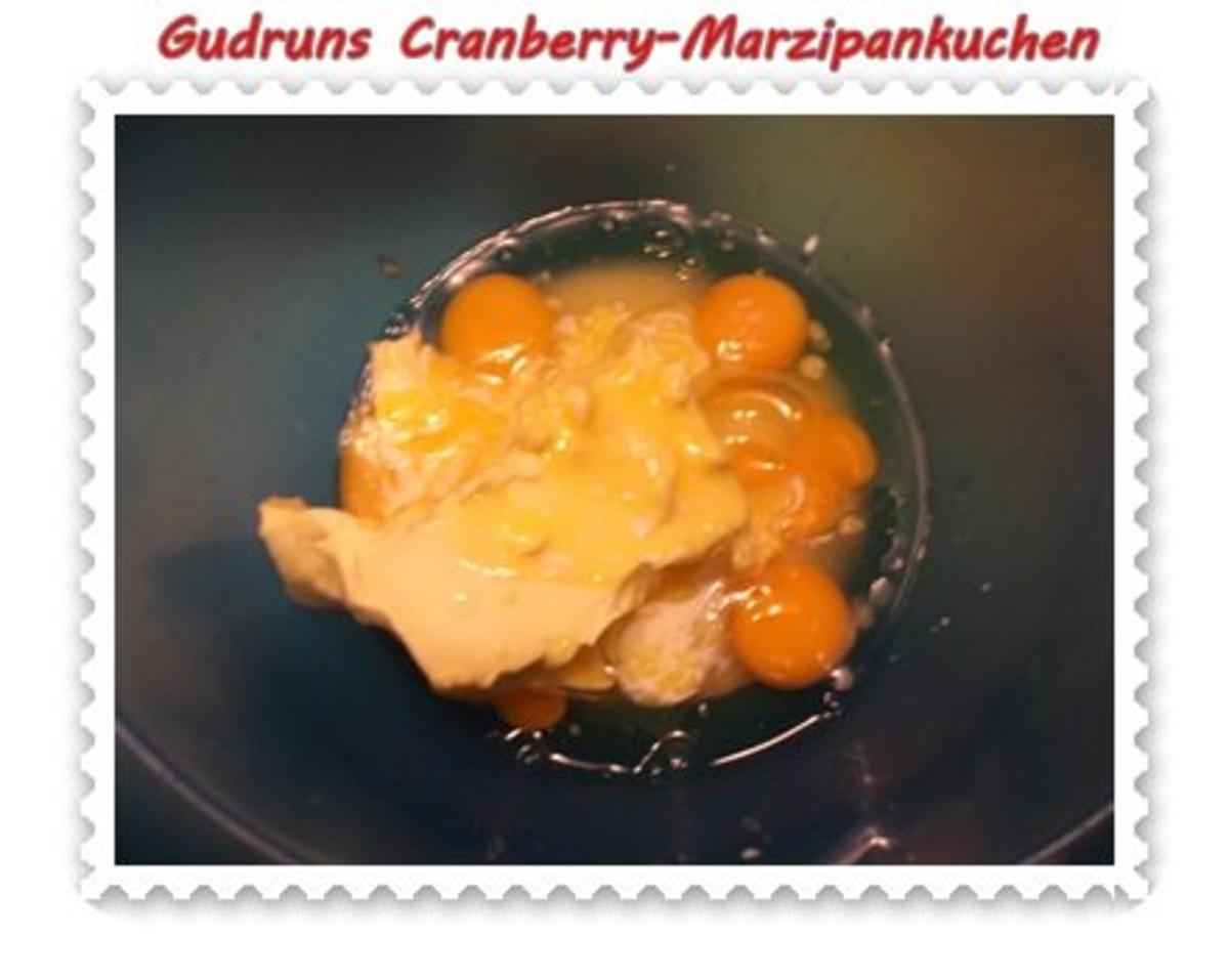 Kuchen: Cranberry-Marzipankuchen - Rezept - Bild Nr. 3