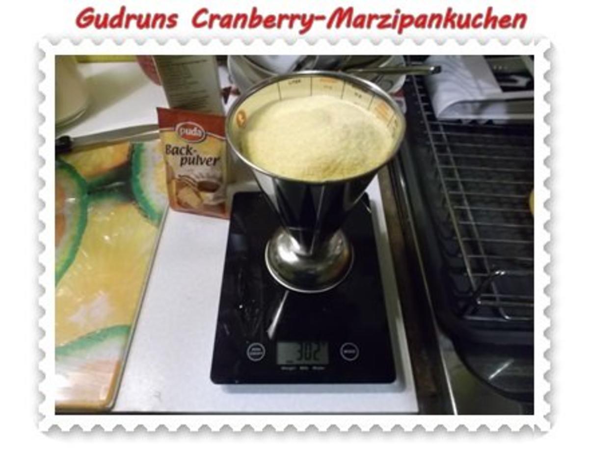 Kuchen: Cranberry-Marzipankuchen - Rezept - Bild Nr. 4