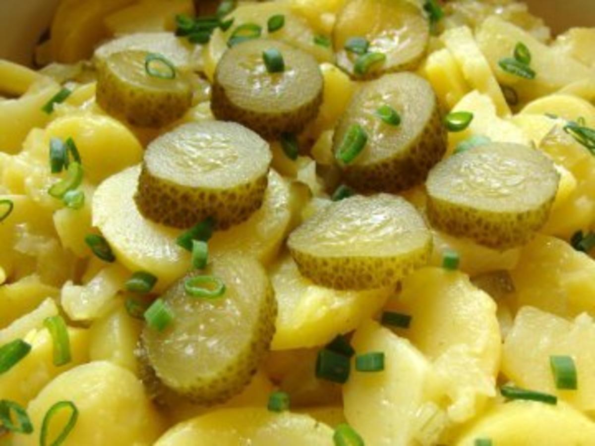 Kartoffelsalat ohne Mayonnaise u. Eier - Rezept - Bild Nr. 2