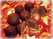 Rezept: Mozartkugeln mit Rosenwasser Mozartkugeln mit Rosenwasser - Rezept