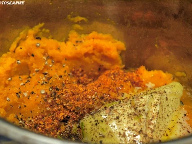 Schollenfilet auf Rosenkohl-Mandel-Bett, dazu Süßkartoffelpüree - Rezept - Bild Nr. 9