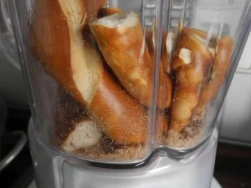 Rezept: Vorräte : Semmelmehl selber machen Vorräte : Semmelmehl selber machen - Rezept