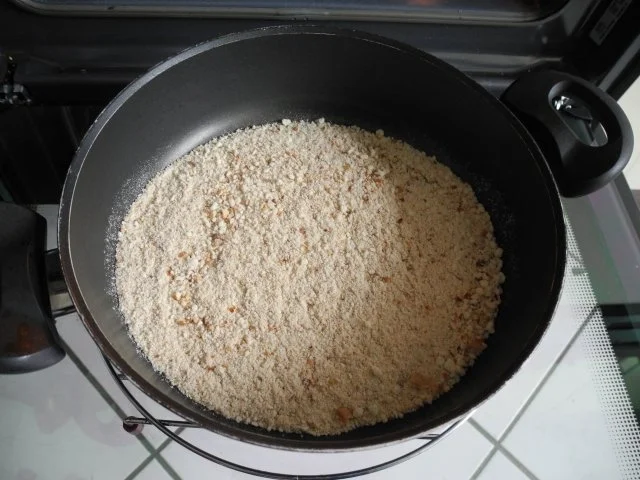 Rezept: Vorräte : Semmelmehl selber machen Bild Nr. 3 Vorräte : Semmelmehl selber machen - Rezept - Bild Nr. 3