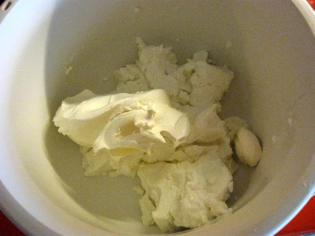 Käsekuchen mit Bananen und Kirschen - Rezept - Bild Nr. 6