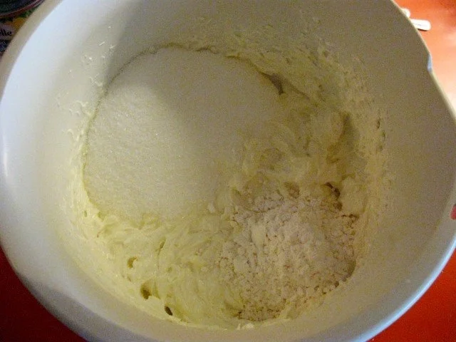 Käsekuchen mit Bananen und Kirschen - Rezept - Bild Nr. 8