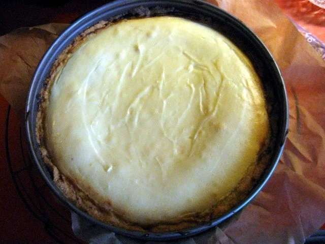 Käsekuchen mit Bananen und Kirschen - Rezept - Bild Nr. 12