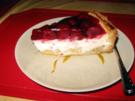 Käsekuchen mit Bananen und Kirschen - Rezept