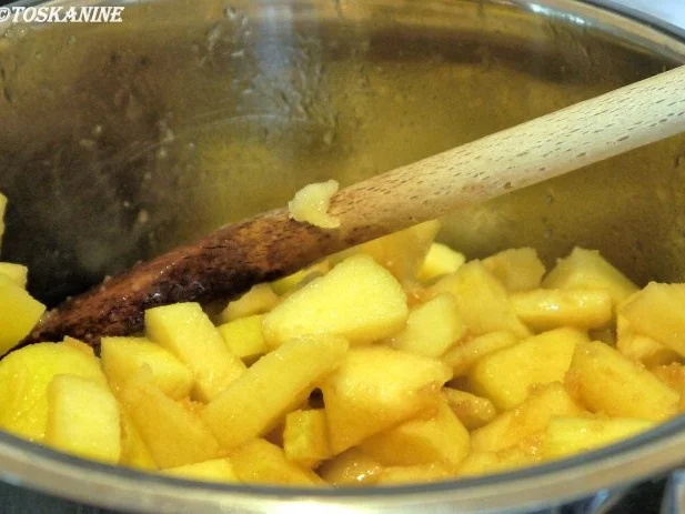 Weihnachtliches Apfel-Dessert - Rezept - Bild Nr. 7