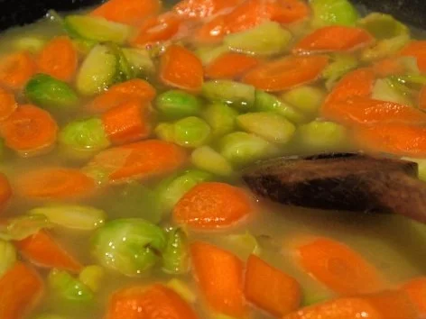 Rezept: Spaghetti mit einer Gemüse-Käse-Sauce Bild Nr. 11 Spaghetti mit einer Gemüse-Käse-Sauce - Rezept - Bild Nr. 11