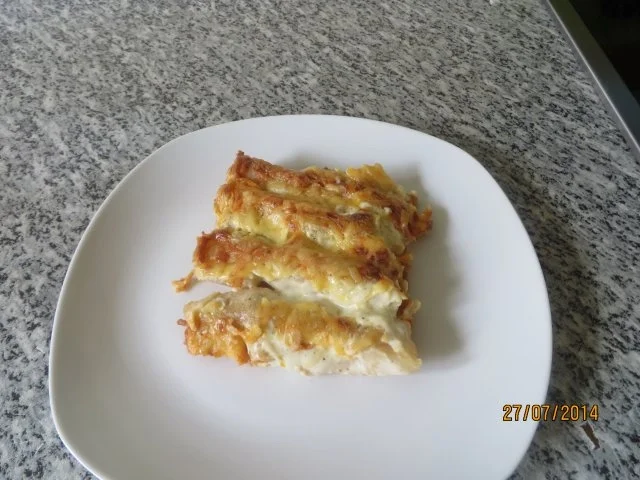 Rezept: Käse-Cannelloni mit Hackfleisch Bild Nr. 3 Käse-Cannelloni mit Hackfleisch - Rezept - Bild Nr. 3