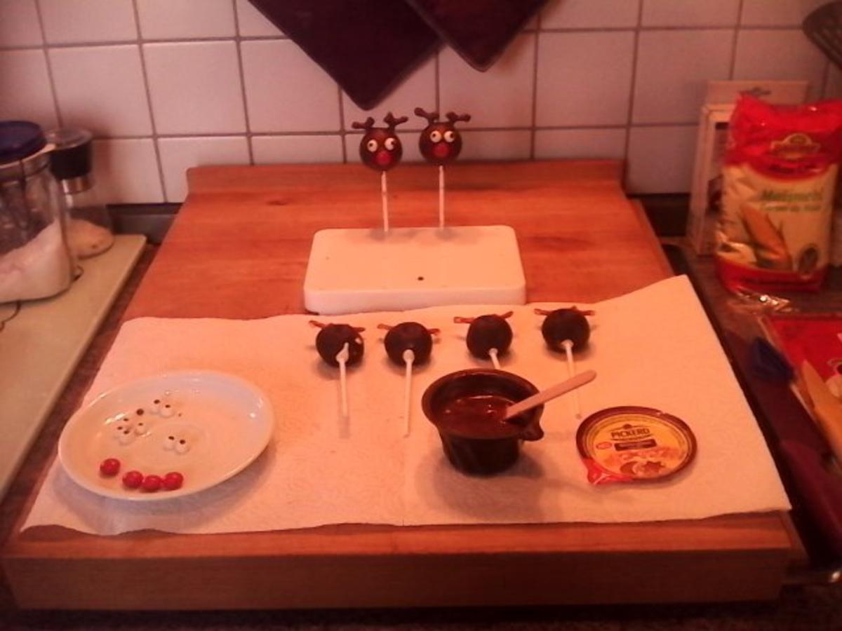 Weihnachliche Cake Pops (gebacken) - Rezept - Bild Nr. 9