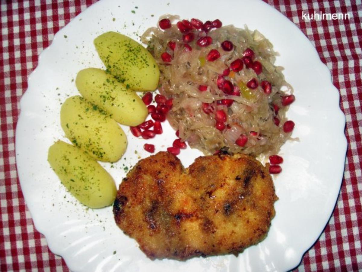 Sauerkraut mit Granatapfel - Rezept von kuhlmenn