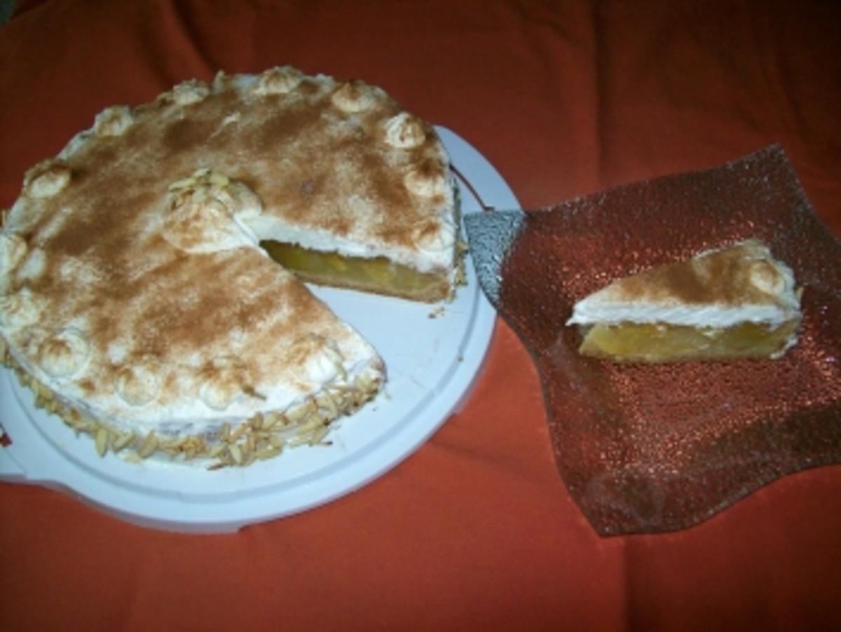 Amaretto Apfel Torte - Rezept
