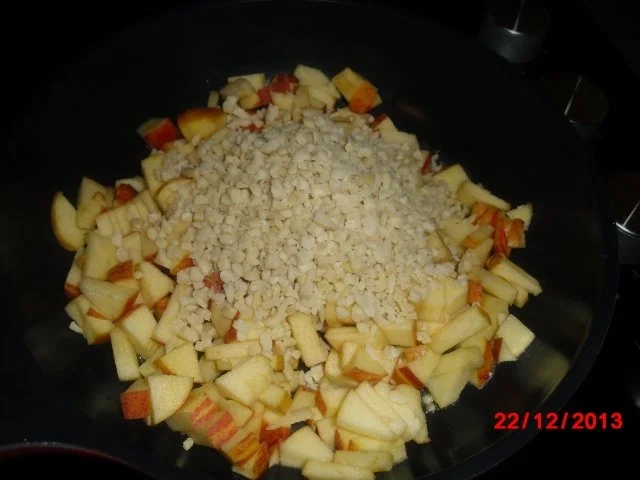 Rezept: winterliche Muffin mit Bratapfelstücken Bild Nr. 7 winterliche Muffin mit Bratapfelstücken - Rezept - Bild Nr. 7