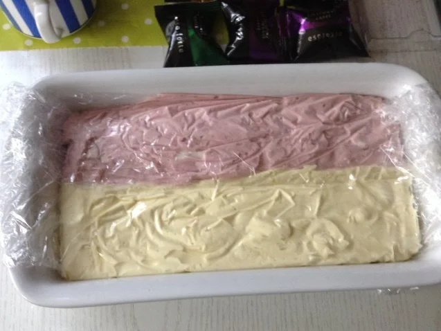 Zweifarbiges Parfait - Rezept - Bild Nr. 3