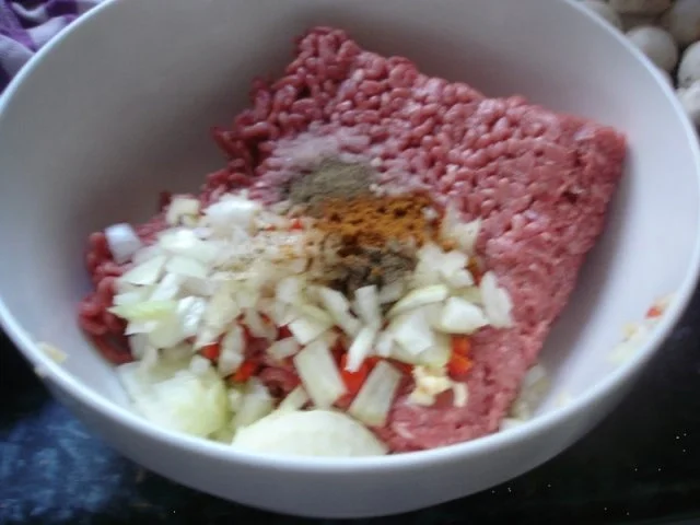 Mettbällchen-Gemüsewok - Rezept - Bild Nr. 3