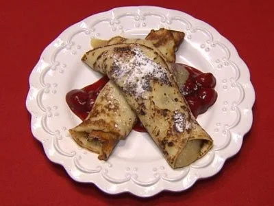 Rezept: Plinse mit Zimt, Zucker und Apfelmus Plinse mit Zimt, Zucker und Apfelmus - Rezept