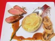 'Moorbraten' Filet vom Schwein in Dunkelbiersoße mit Wirsing und Roter Knolle - Rezept