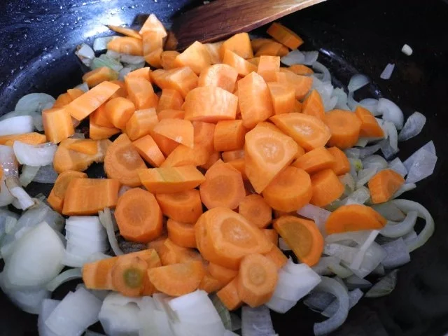 Rezept: Vegan : Linsensuppe Bild Nr. 6 Vegan : Linsensuppe - Rezept - Bild Nr. 6