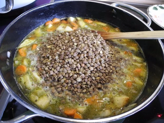 Rezept: Vegan : Linsensuppe Bild Nr. 12 Vegan : Linsensuppe - Rezept - Bild Nr. 12