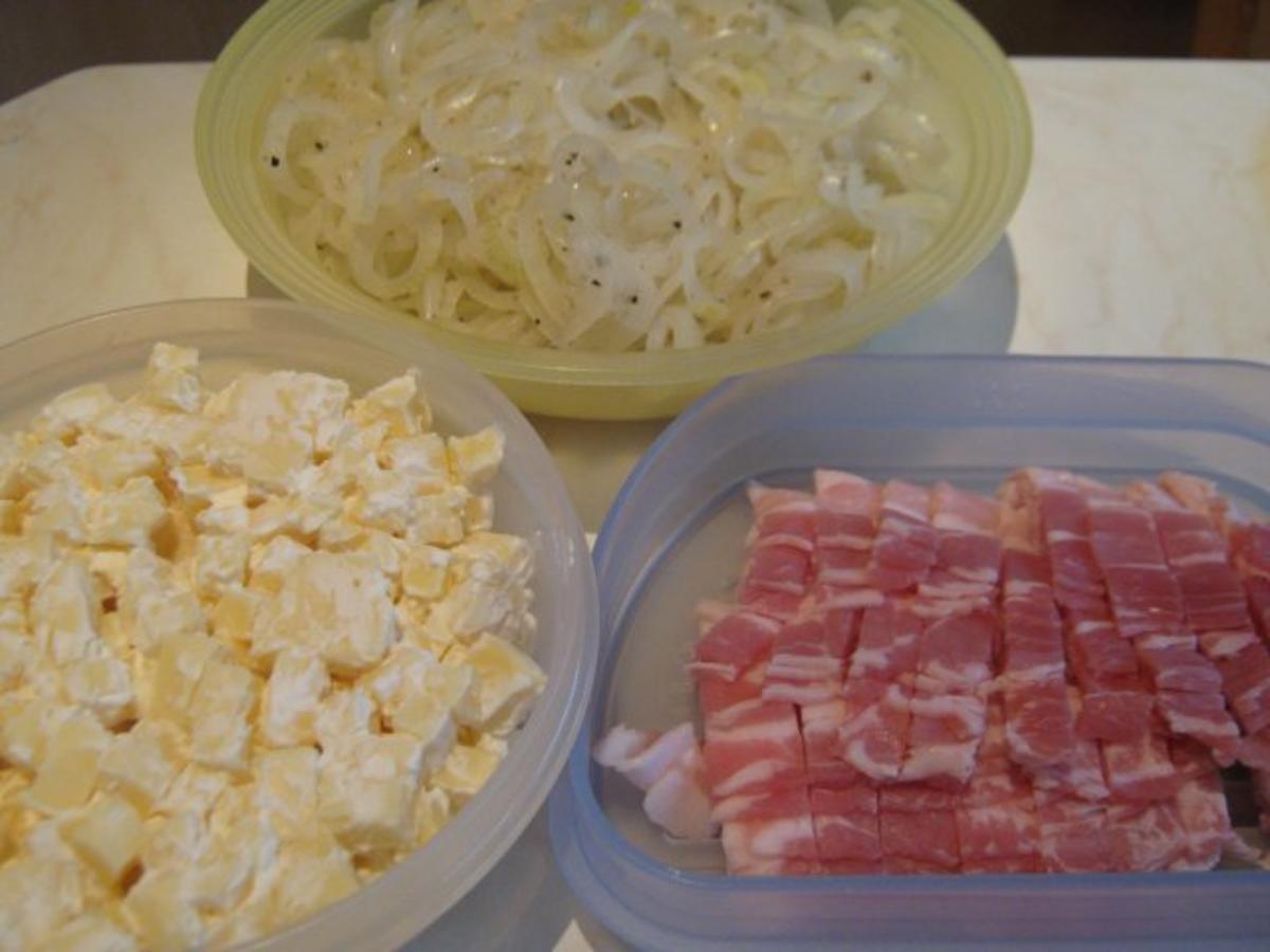 Zwiebeln mit Speck-Käse-Haube - Rezept - Bild Nr. 3