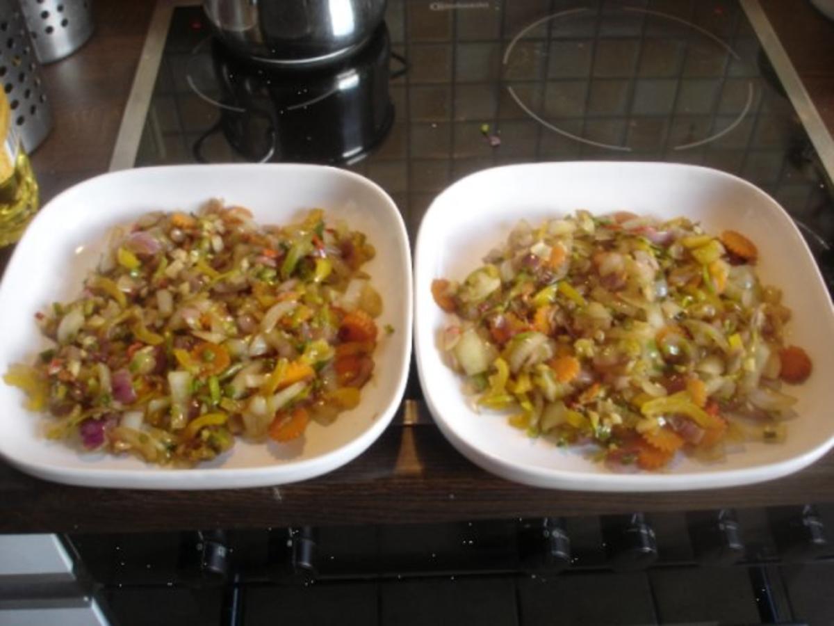 Knusper-Ente mit buntem Gemüse, Erdnusssauce und gelben Reis - Rezept - Bild Nr. 12