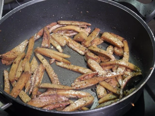 Vegan : Seitan - Zwiebel - Gyros mit Karotten - Reis - Rezept - Bild Nr. 6
