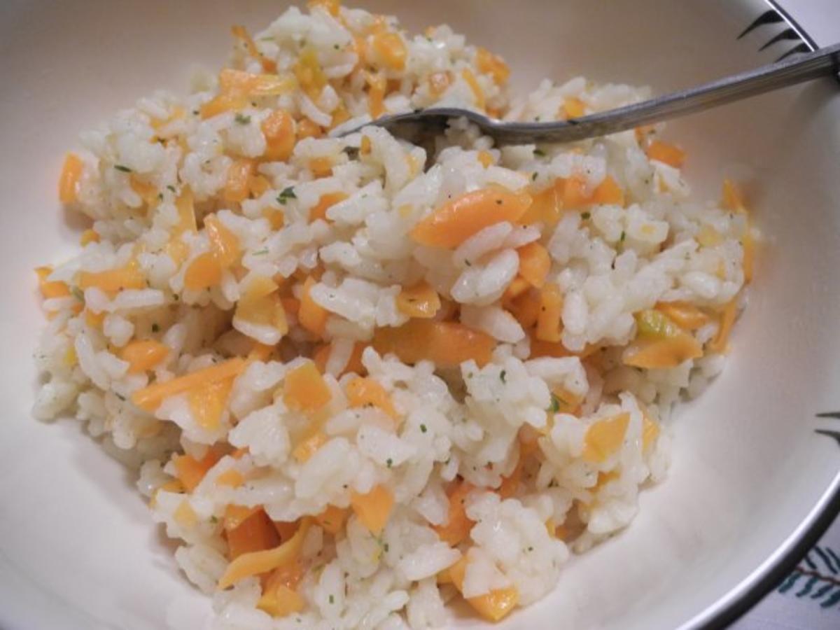 Vegan : Seitan - Zwiebel - Gyros mit Karotten - Reis - Rezept - Bild Nr. 7