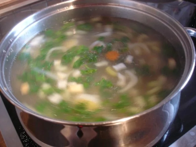 Fischsuppe und gebackener Karpfen mit Kartoffelsalat nach Ivanka - Rezept - Bild Nr. 21