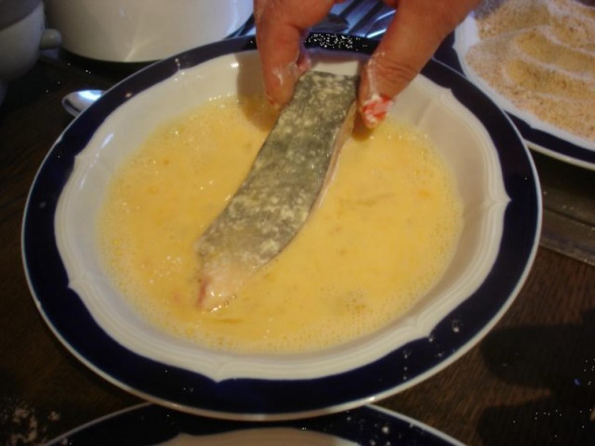 Fischsuppe und gebackener Karpfen mit Kartoffelsalat nach Ivanka - Rezept - Bild Nr. 29