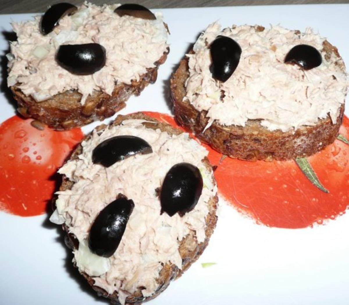 Bilder für Tunfischsalat auf Vollkornschnittchen - Rezept