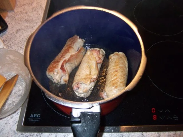 Rezept: Schweinerouladen die 2. Dieter´s Art Mein Weihnachtsgericht und mein 400. Rezept Bild Nr. 11 Schweinerouladen die 2. Dieter´s Art Mein Weihnachtsgericht und mein 400. Rezept - Rezept - Bild Nr. 11