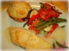 Ziegenkäse-Muffins mit lauwarmem Salat und Fischfilets - Rezept