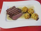 Kochen: Entenbrust mit Cognac-Pfeffersoße und Herzoginkartoffeln - Rezept