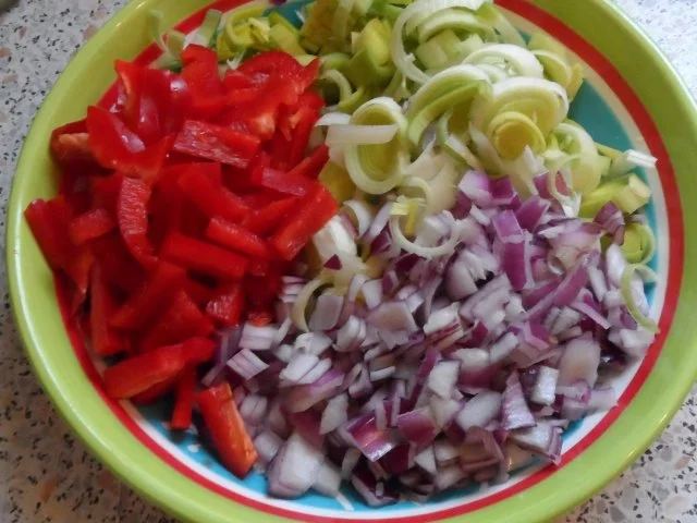 Aufläufe: Würziger Kartoffel-Bohnen-Auflauf mit Bergkäse und Röstzwiebeln - Rezept - Bild Nr. 5