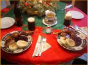 Gänsebraten mit selbstgemachten Rotkohl und tschechischen Hefeknödeln - Rezept