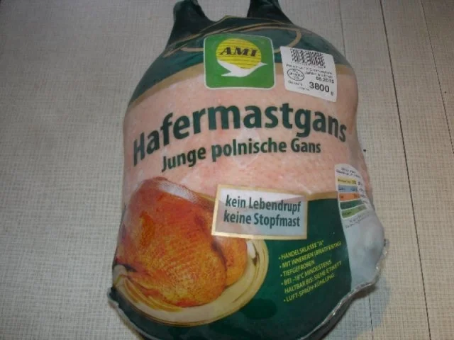 Gänsebraten mit selbstgemachten Rotkohl und tschechischen Hefeknödeln - Rezept - Bild Nr. 2