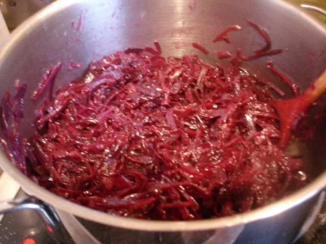 Gänsebraten mit selbstgemachten Rotkohl und tschechischen Hefeknödeln - Rezept - Bild Nr. 19