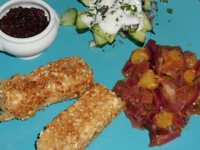 Rezept: Knusper-Feta in Nusspanade mit süß-saurer Zwiebel-Orangen-Beilage Bild Nr. 14 Knusper-Feta in Nusspanade mit süß-saurer Zwiebel-Orangen-Beilage - Rezept - Bild Nr. 14