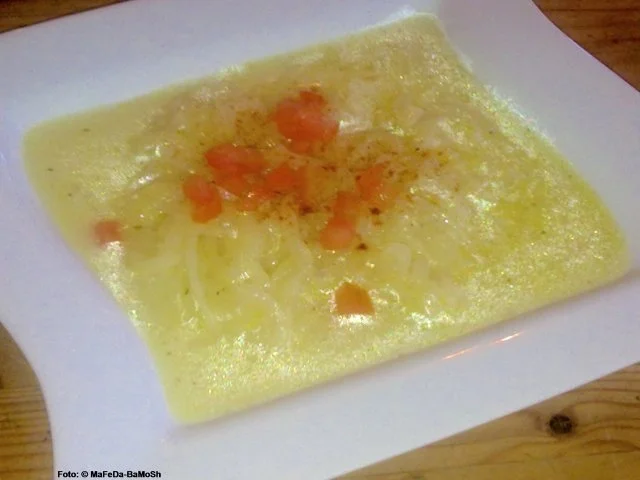 Rezept: Zwiebelcremesuppe Zwiebelcremesuppe - Rezept